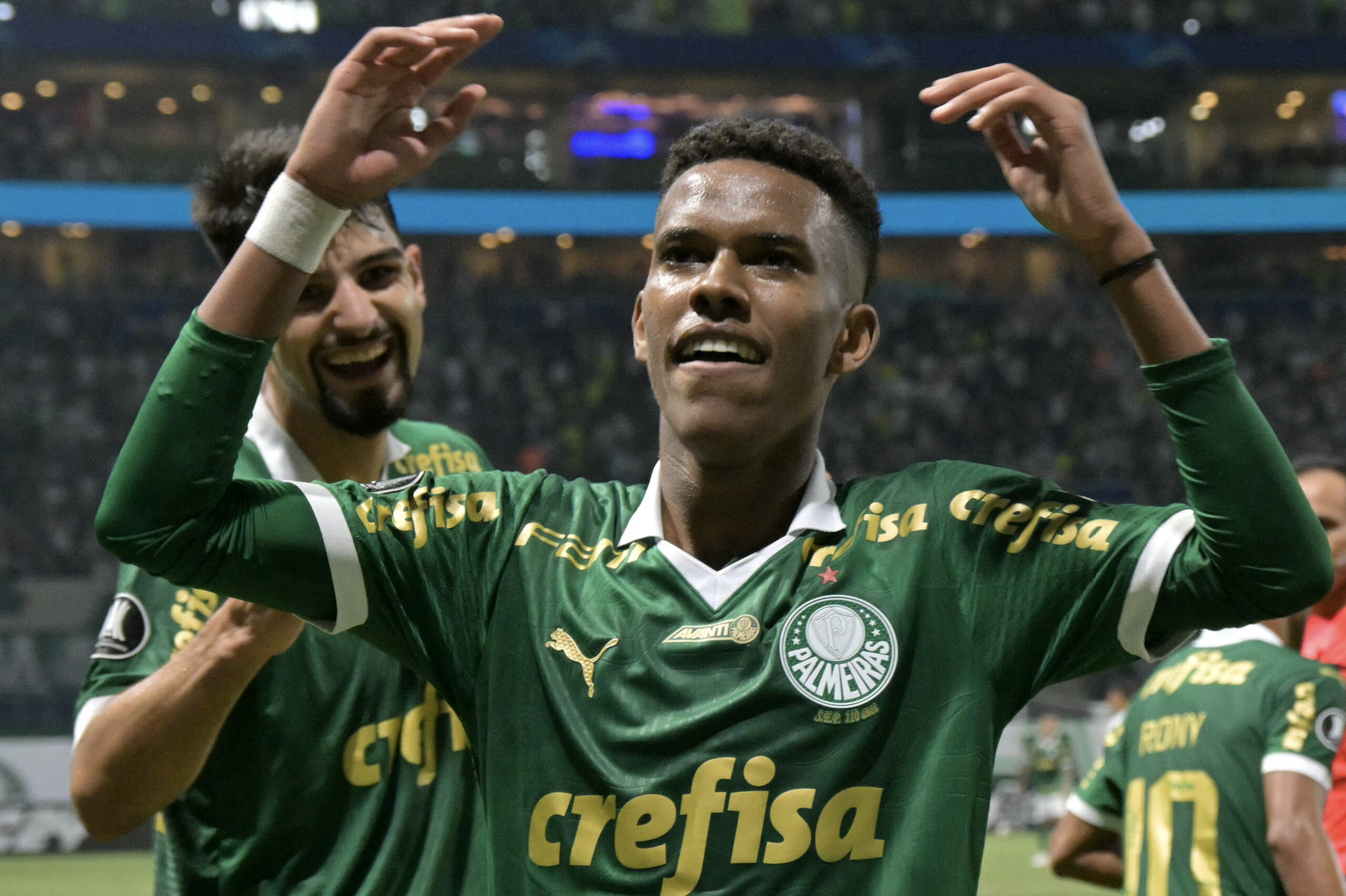 Palmeiras busca contratação de Peso para substituir Estevão em 2025 Palmeiras busca contratação de Peso para substituir Estevão em 2025